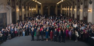 Sheinbaum reúne a legisladores de Morena en Palacio Nacional para afianzar unidad y agradecer respaldo al Paquete Económico 2026