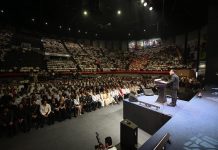 Eduardo Ramírez rinde su Primer Informe: “Chiapas vive en paz y cumple su destino”