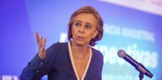 FGR procede penalmente contra María Amparo Casar por presunto uso ilícito de atribuciones