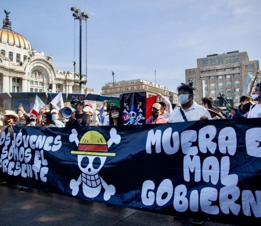 Generación Z realiza tercera Marcha del Silencio por la Paz en CDMX