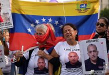 Venezuela libera presos políticos en gesto de paz tras detención de Maduro