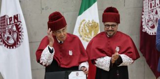 IPN otorga doctorado honoris causa a Cuauhtémoc Cárdenas, quien critica rezagos del sistema educativo nacional