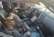 Estalla vehículo en Tecámac tras salir del AIFA: dos muertos y sospecha de atentado