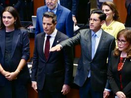 Senado ratifica a Roberto Velasco Álvarez como canciller pese al rechazo de PAN y PRI