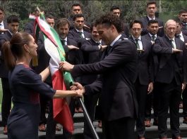 “La patria confía en ustedes”: Sheinbaum entrega la bandera a la Selección rumbo al Mundial 2026