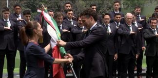 “La patria confía en ustedes”: Sheinbaum entrega la bandera a la Selección rumbo al Mundial 2026