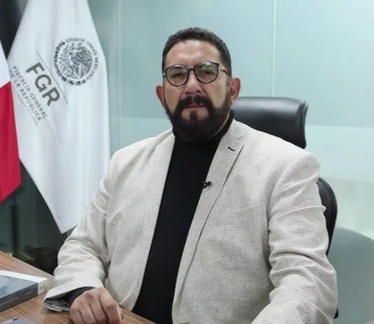 Ulises Lara deja la FGR; renuncia como vocero y fiscal de Asuntos Relevantes