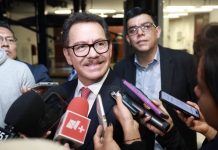 Insunza se separa de Morena por decisión personal; Mier descarta impacto en el Senado
