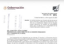 Sheinbaum envía iniciativa para que presidentes y gobernadores tengan una sola nacionalidad