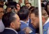 “Porro”, “narco” y “asesino”: Carlos Eduardo Gutiérrez y Arturo Ávila se enfrentan a empujones