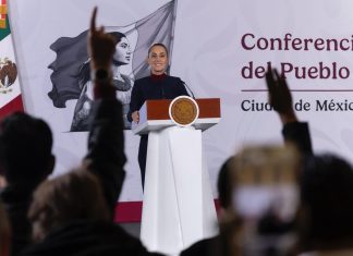 Sheinbaum niega “lista negra” de periodistas y reta a quienes hablan de censura: “Hay libertad de expresión total”