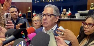 Morena analizará si Inzunza conserva presidencia de comisión y cargos en el Senado