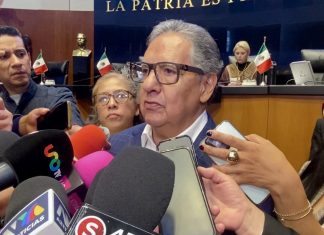 Morena analizará si Inzunza conserva presidencia de comisión y cargos en el Senado