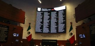 Comisiones del Senado se reúnen para dictaminar reforma sobre doble nacionalidad