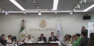 Senado acota reforma contra piratería tras polémica por “Ley Antimemes”
