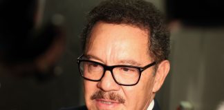 “Bolsa de agua fría” a Morena: Ignacio Mier pide calma ante efervescencia interna