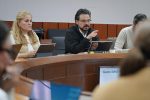 Sheinbaum descarta salida de Zoé Robledo del IMSS y busca nueva oferta salarial para trabajadores