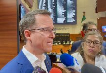 PAN exige renuncia de Zoé Robledo por crisis en el IMSS; Anaya denuncia falta de medicinas y recursos