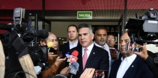 Alejandro Moreno exige la renuncia de Guadalupe Taddei y cuestiona la credibilidad del INE