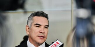 Alito Moreno exige que una mujer presida el INE y cuestiona posible relevo de Arturo Chávez ligado a Morena