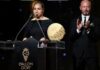 De las canchas al Senado: buscan reconocer a Charlyn Corral por hacer historia en el fútbol mundial
