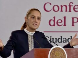 Sheinbaum desmiente gira de López Obrador en 2027 y acusa campaña para debilitar a Morena